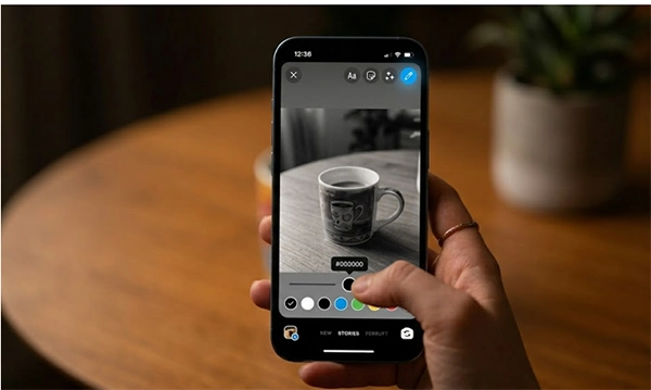 Select the pen tool at the top right